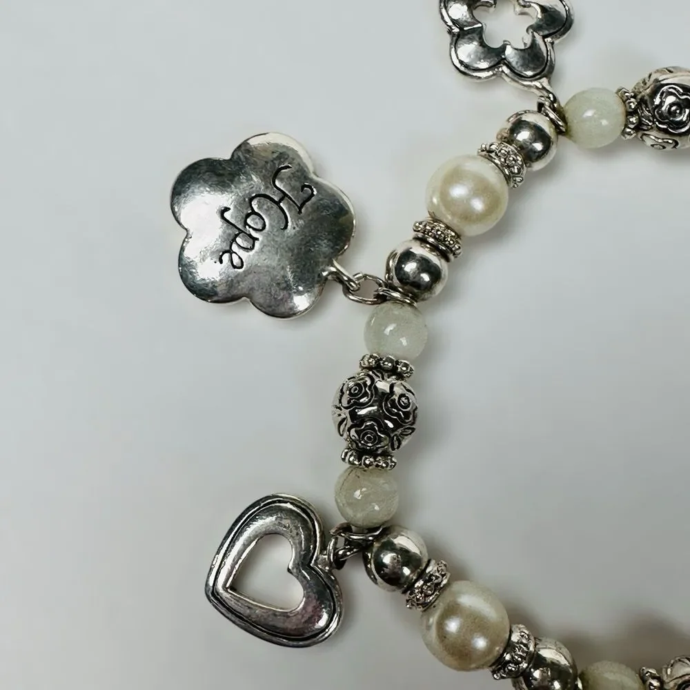 VTG Bracelet Charms Hope Dream Heart‎ Flower 6.5 Glass Faux Pearls Beads Stretch